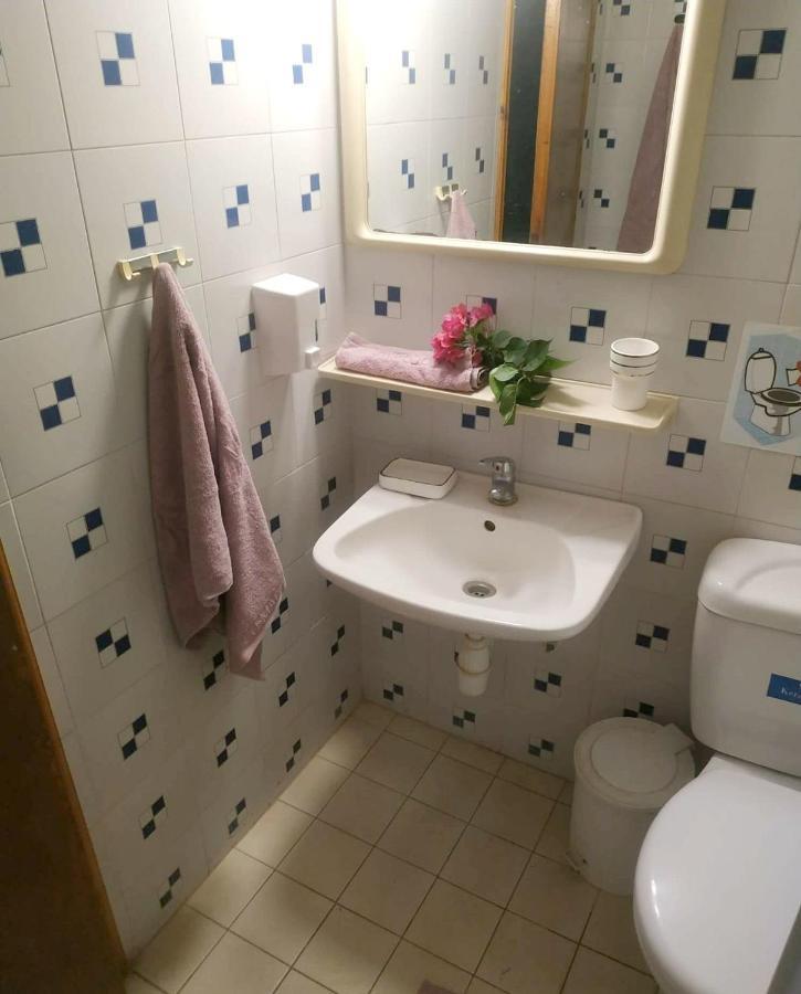 Hotel Agni -Enoikiazomena Diamerizmata Kallithea  Экстерьер фото